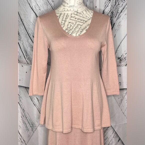 Peruvian Connection V-Neck Peplum Sweater & Skirt Set Blush M - Picture 3 of 10